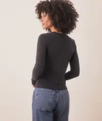 Lexi Rib Sun-In Longsleeve Crew Tee(Extra Small,Black)