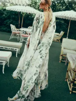 Floral Chiffon Deep V-Neck Gown(2,Bellini/Multi)