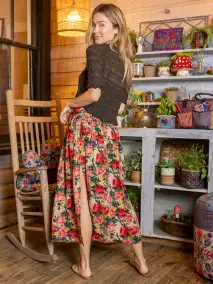 Addie Midi Skirt - Tan Red Roses(XS)