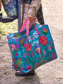 Jumbo Zippered Tote Bag - Loved