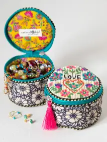 Embroidered Jewelry Case - Love