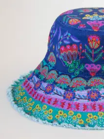 Sandy Days Bucket Hat - Navy Folk Flower