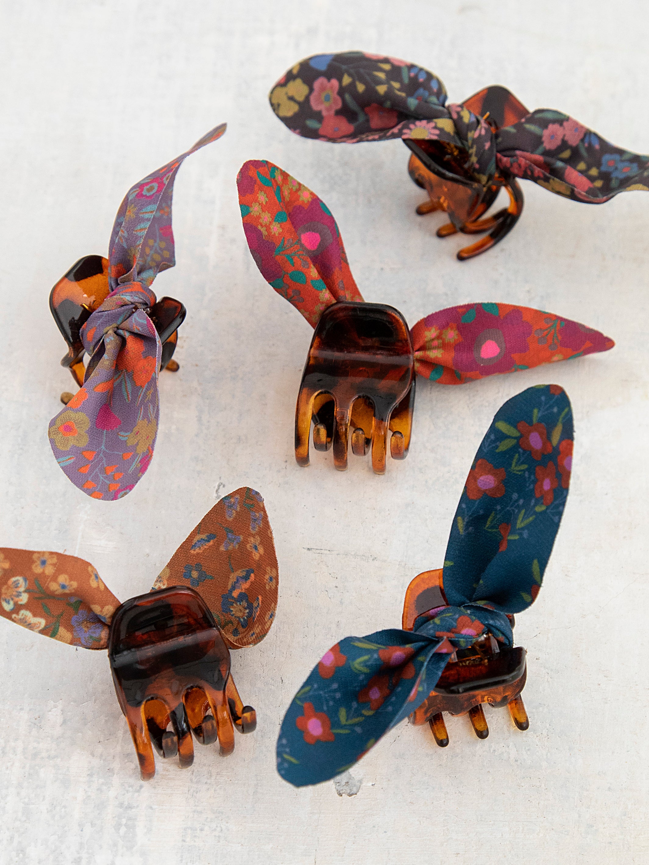 Mini Hair Claw Clips. Set of 5 - Multicolored