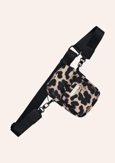 FUNDAMENTAL CROSSBODY BAG IN LEPOARD - OSFA