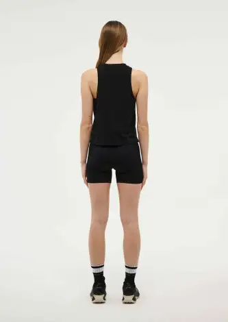 AERO TANK IN BLACK(2XS)