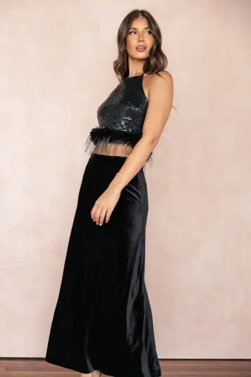 Suri Velvet Maxi Skirt - Black(XS)