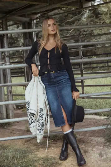 Starcie Denim Midi Skirt - Medium Denim(XS)