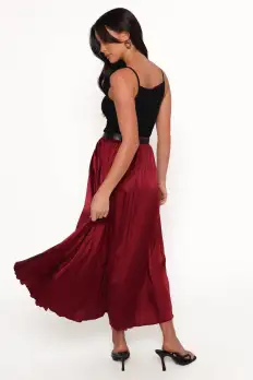 Lysandra Maxi Skirt - Burgundy(XS)
