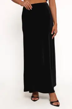 Suri Velvet Maxi Skirt - Black(XS)