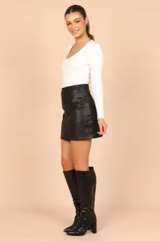Carly Faux Leather Mini Skirt - Black(XS)