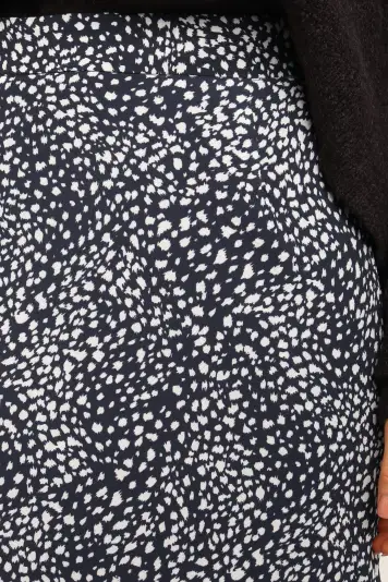 Falco Skirt - Navy(2)