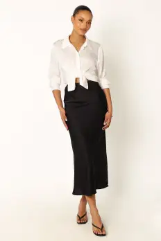Nellie Satin Midi Skirt - Black(XS)