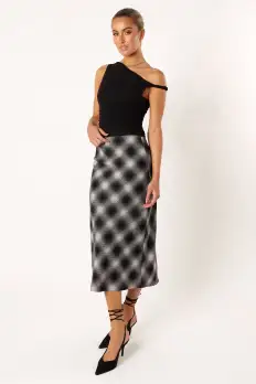 Ursula Plaid Skirt - Charcoal(S)