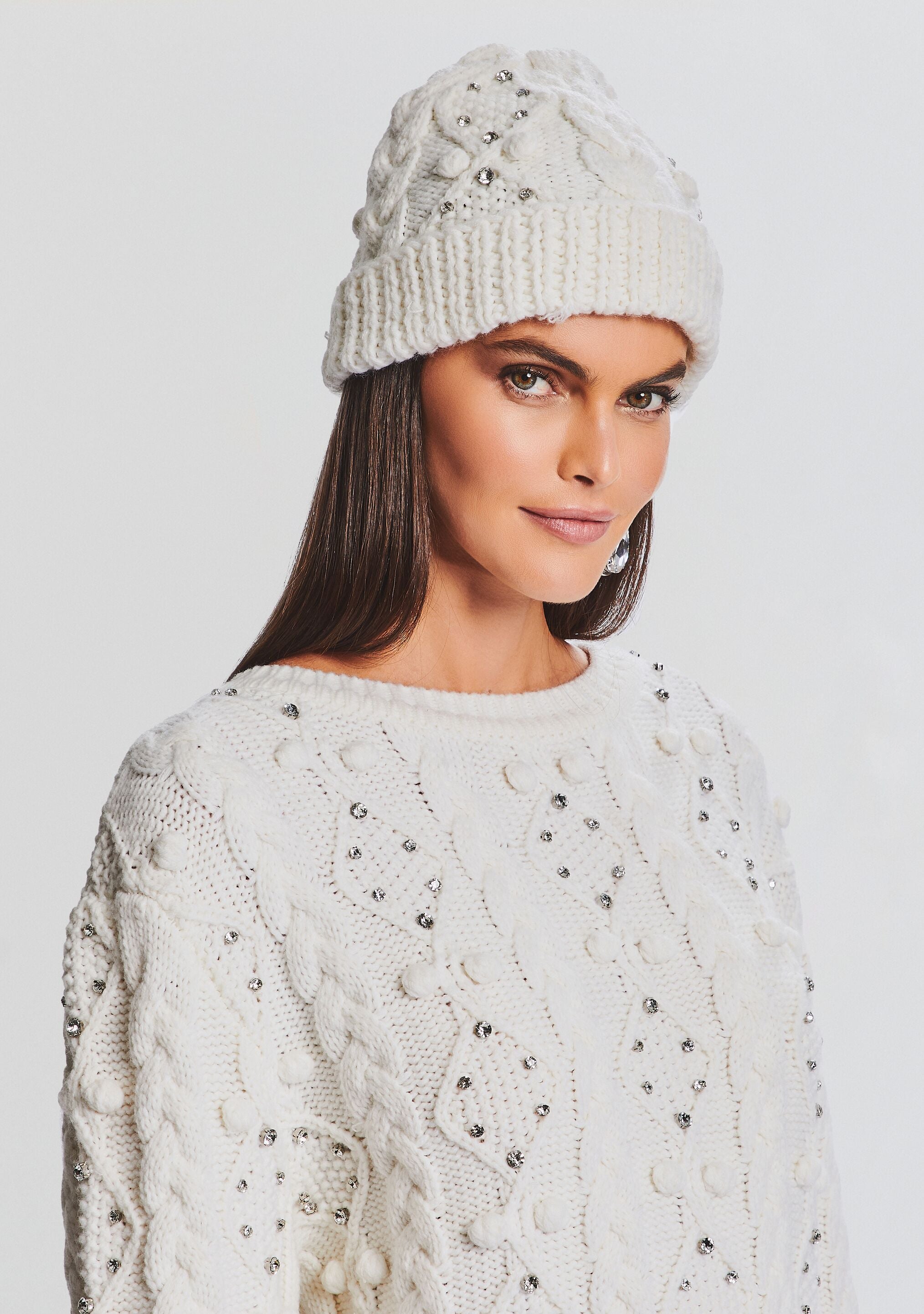 Evia Embellished Knit Hat - Ivory