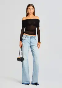 Hurley Jean(Este,23)