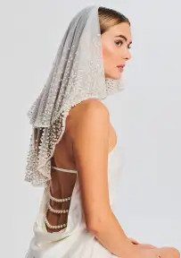 Bridgette Pearl Veil - White