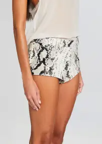 Aven Leather Short(Neutral Snake,XXS)