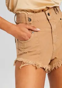Tessa Short(Camel,23)