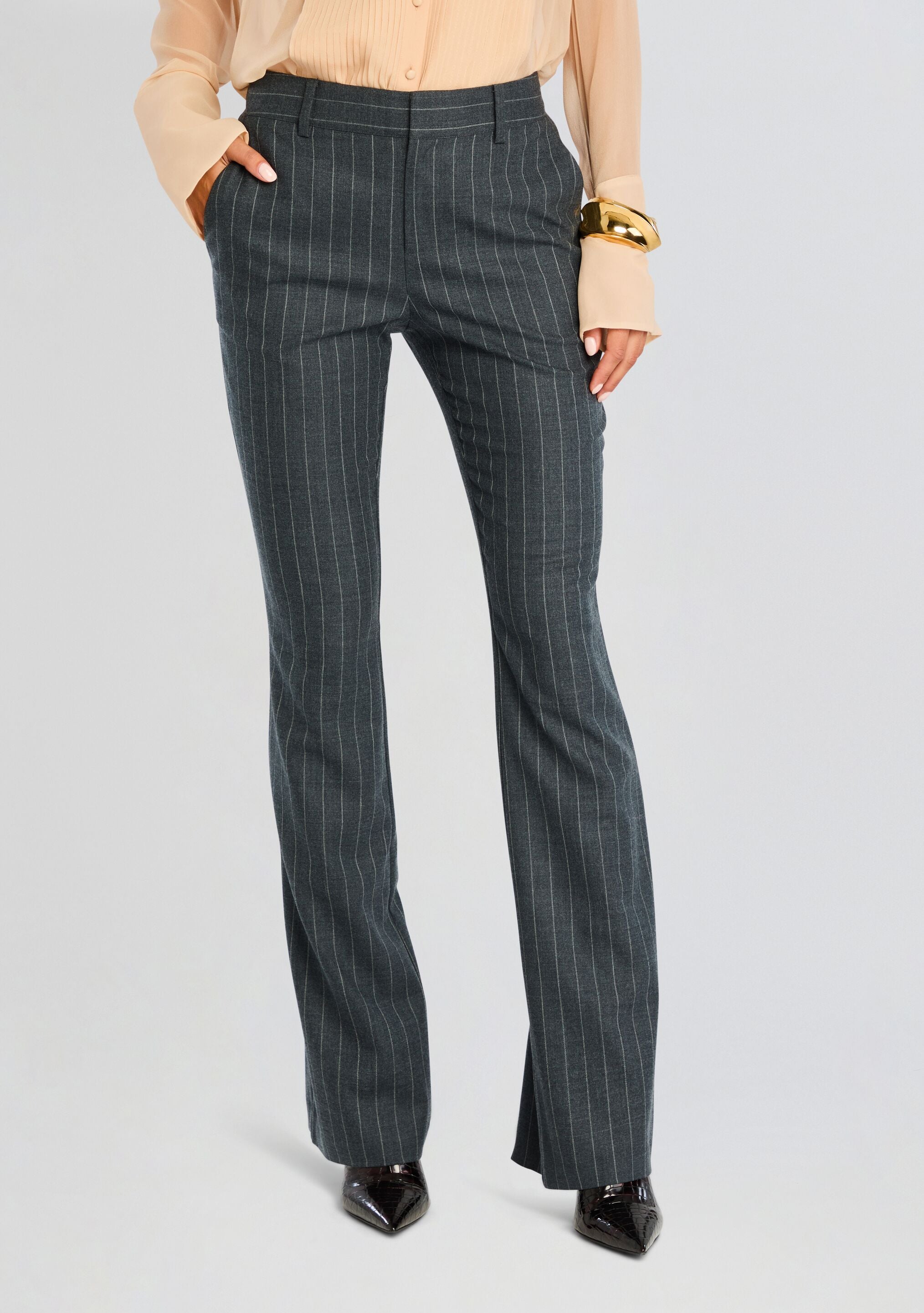 Devlynn Pant