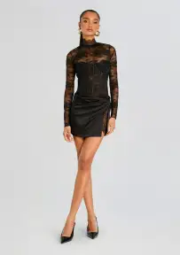 Valentina Lace Bodysuit(Black,XXS)