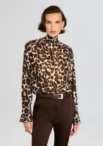 Mary Top