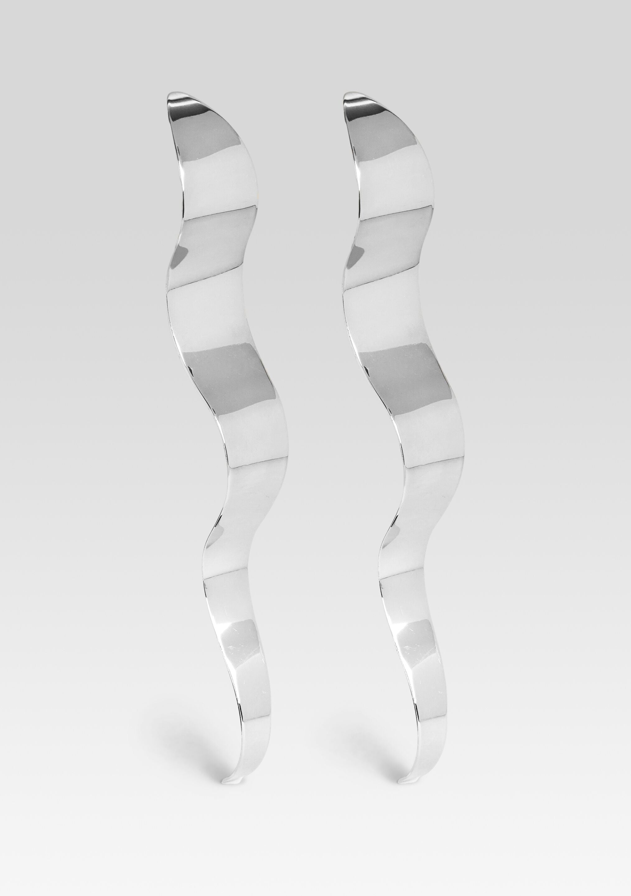Wavy Earring - Silver
