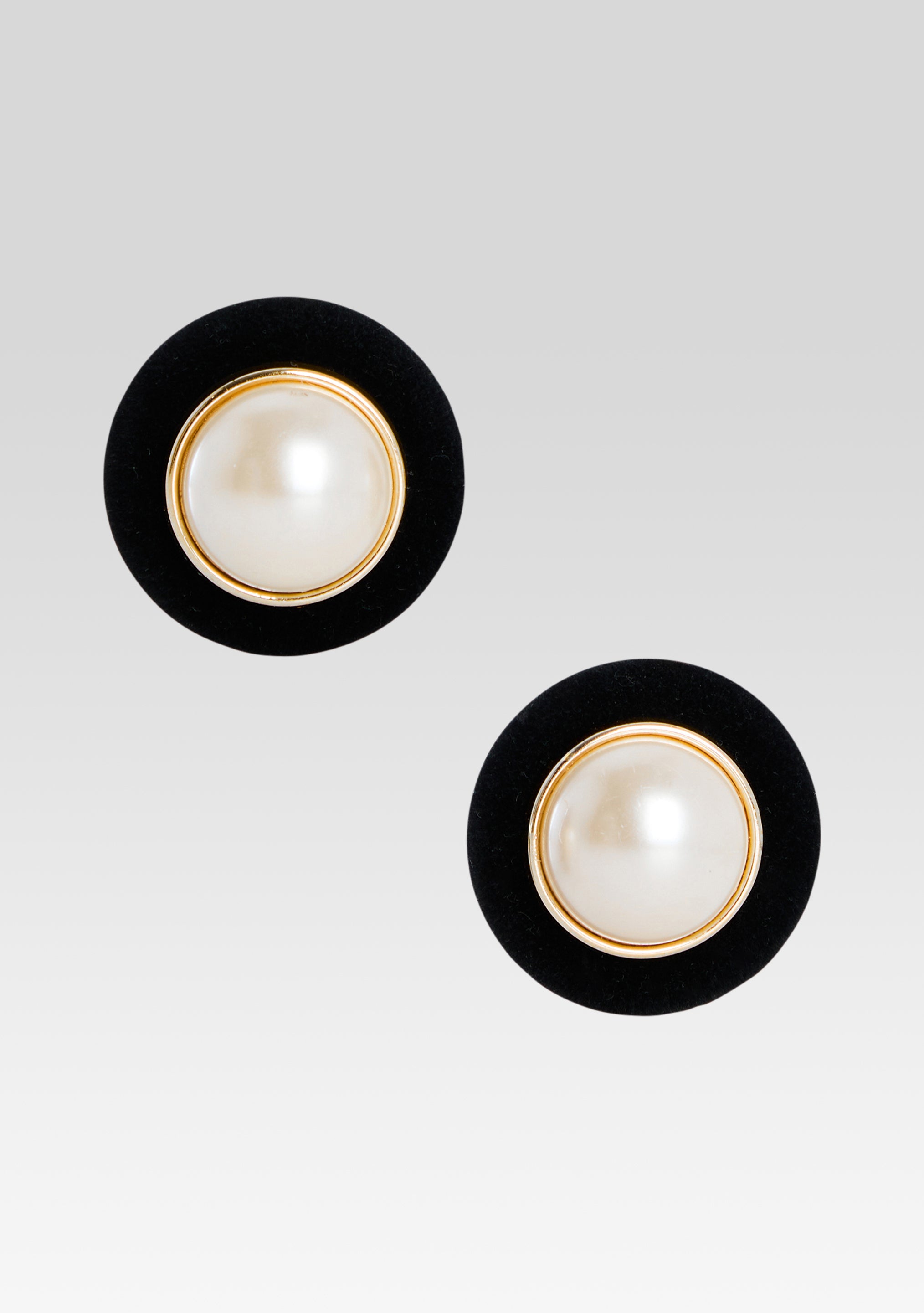 Sari Pearl Earring - Black