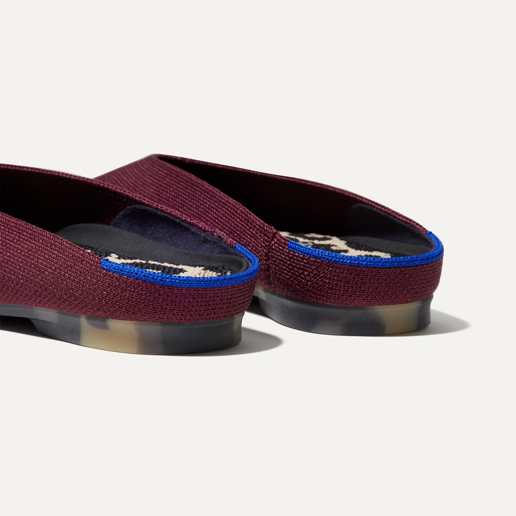 The Almond Demi - Black Cherry(Black Cherry,5)