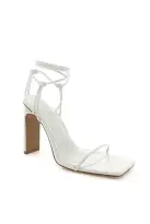BiLLiNi Toniro Strappy High Heel White(6)