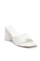 BiLLiNi Gracen Triangle Block Heel White(6)