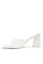 BiLLiNi Gracen Triangle Block Heel White(6)