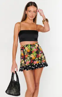 All Night Ruffle Skort ~ Tropical Sangria(XS)