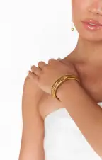 Bracha She's Golden Bracelet ~ Gold(OS)