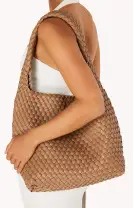 Billini Aviva Tote Bag ~ Hazelwood(OS)