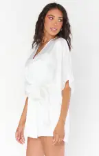 First Look Robe ~ Ivory Luxe Satin(XXS)