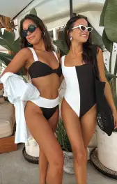 Aruba Top ~ Domino Colorblock Scrunch(XS)