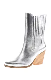 Cali Casual Boot ~ Metallic Silver(6)