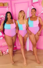The Scrunch One Piece ~ Barbie™ Colorblock Scrunch(XS)