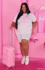 Travis Tee ~ Barbie™ Graphic(XS)