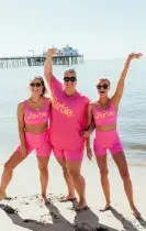 Zuma Beach Tee ~ Barbie™ Graphic(XS)