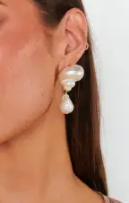 Frasier Sterling Saint Lucia Earring ~ White(OS)