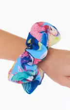 Super Scrunchie ~ Under the Sea(OS)