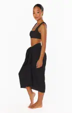 Kiran Sarong ~ Black(OS)