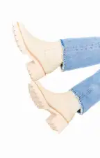 Dolce Vita Hawk H20 Bootie ~ Ivory(6)