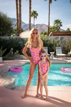 Maldives One Piece ~ Pink Daisy Rib Scrunch(XS)