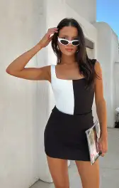 The Scrunch One Piece ~ Domino Colorblock Scrunch(XS)