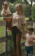 Davis Sweatshirt ~ Distressed Howdy Graphic(1T)