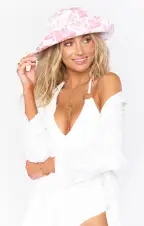 Leilani Bucket Hat ~ Pink(OS)