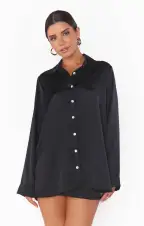 Smith Button Down ~ Black Luxe Satin(XS)