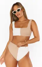 Pacific Top ~ Vanilla Latte Scrunch(XS)